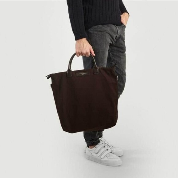 WANT Les Essentiels Black Tote - Picture 4 of 14